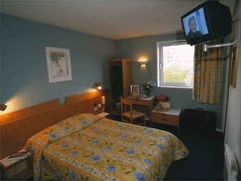 Relais Des 2 Rivieres Hotel Rouen Buitenkant foto